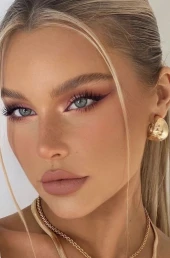 Проститутка Карина